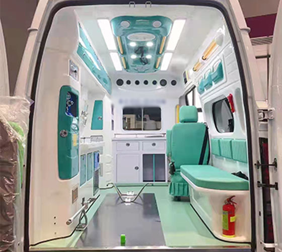 谢通门县车辆内部展示